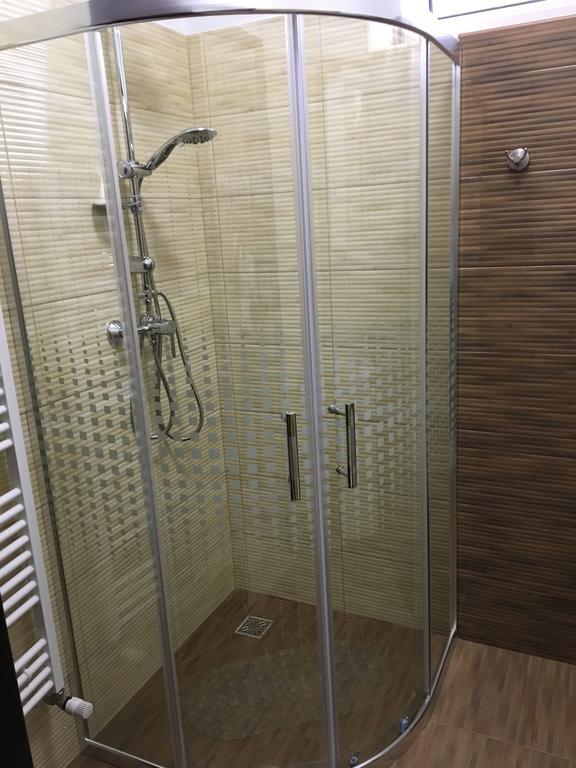 Kristály apartmanok Kisvárda Esterno foto